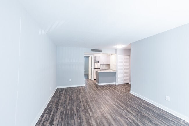 1BR, 1BA