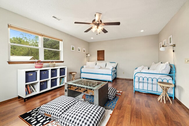 Photo - 8383 S Lakeshore Dr Unidad ID1221807P