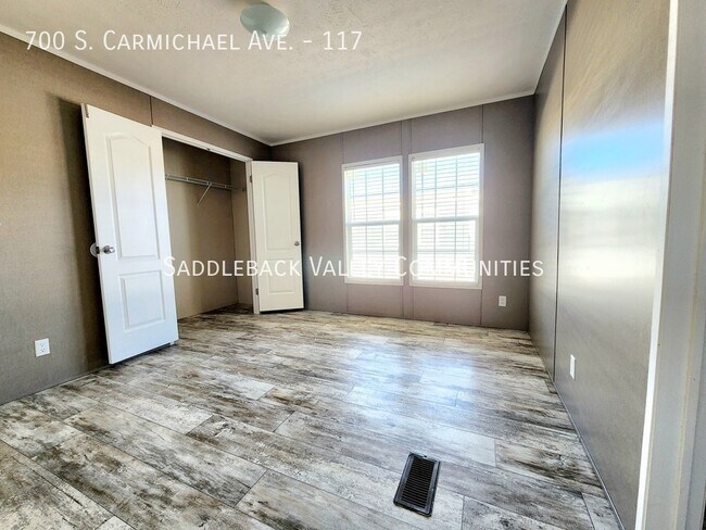 Photo - 700 S Carmichael Ave