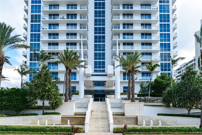 Building Photo - 3101 S Ocean Dr Unit 404