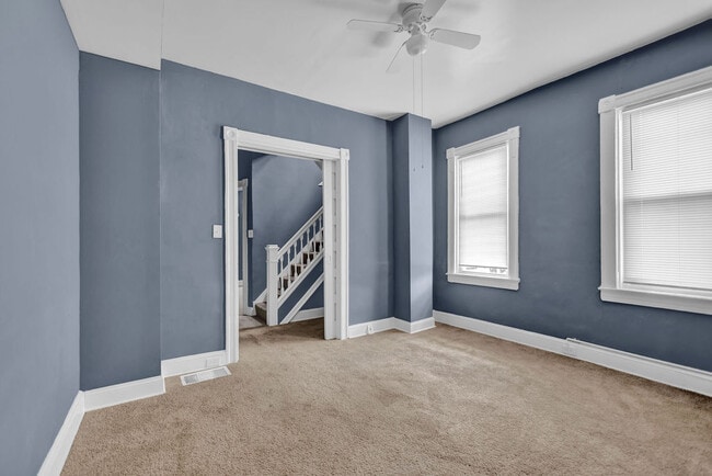 Photo - 1600 Appleton St