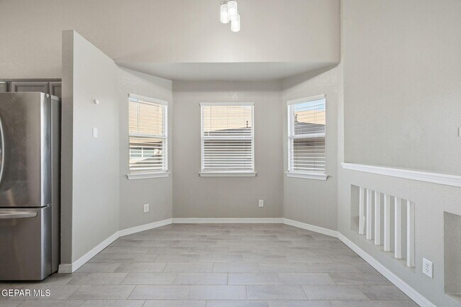 Photo - 2913 Pino Blanco Pl