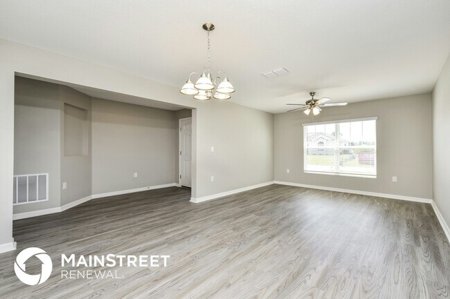 Photo - 621 NW 37th Pl