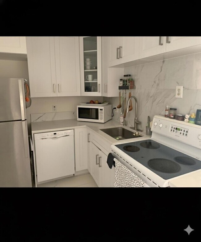 Photo - 450 NW 20th St Unit 214