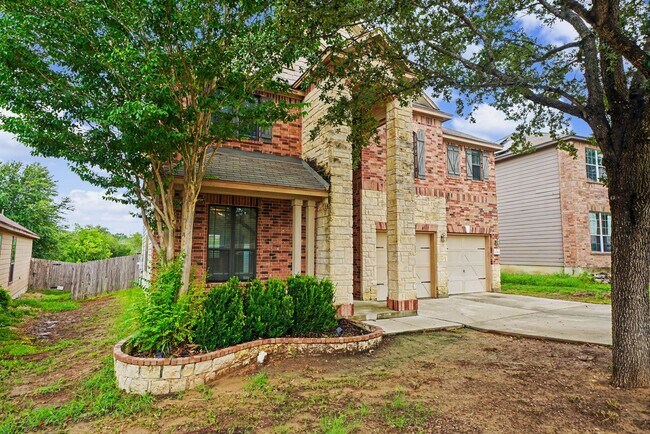 Photo - Spacious Live Oak Home Backing to a Greenbelt - Realtor Commission: $500
