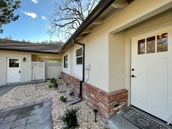 Photo - 1408-1410 Myrtle Street Unit 1410