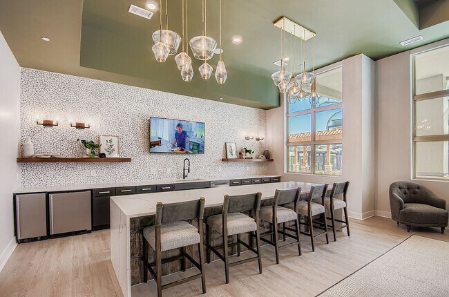Garrett Mesa Clubhouse