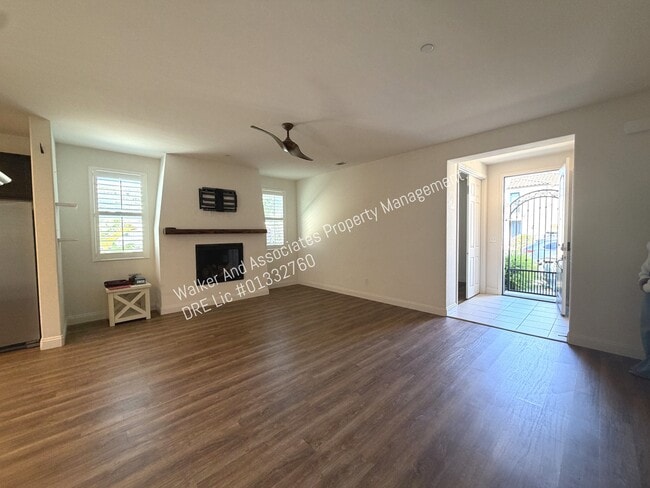 4464 Lazo Dr