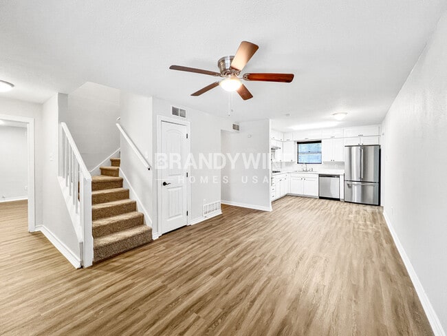 Photo - 508 Thompson Dr Unidad 508