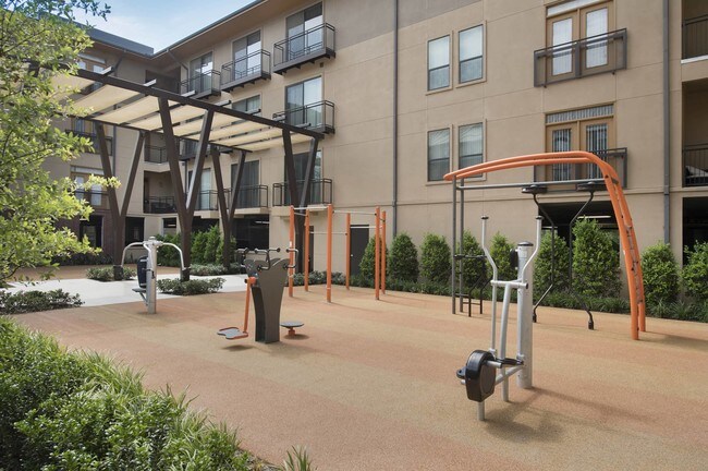 Apartments For Rent In Plano Tx With Furnished Available Forrent Photo Legacy Village Apartment Homes