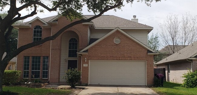 Building Photo - 3839 Landon Park Dr