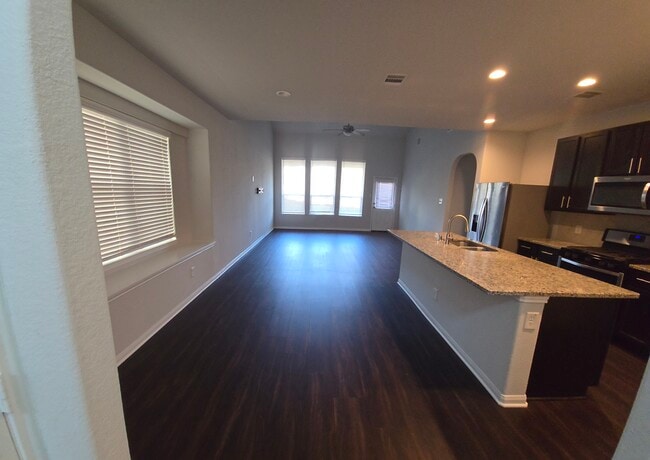Photo - 17538 Greystanes Rd