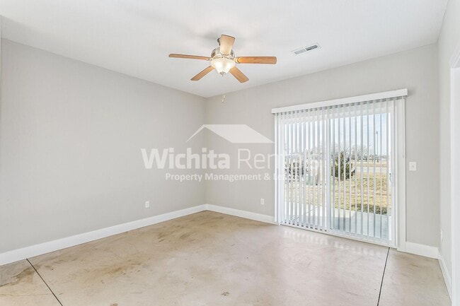 Photo - Newer 3 bedroom 2 bath duplex - ***$500 off the first month's rent***