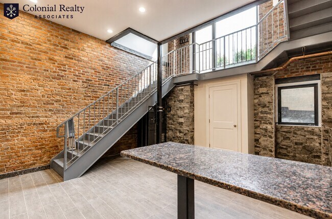 1026 Commonwealth Ave Unit 101