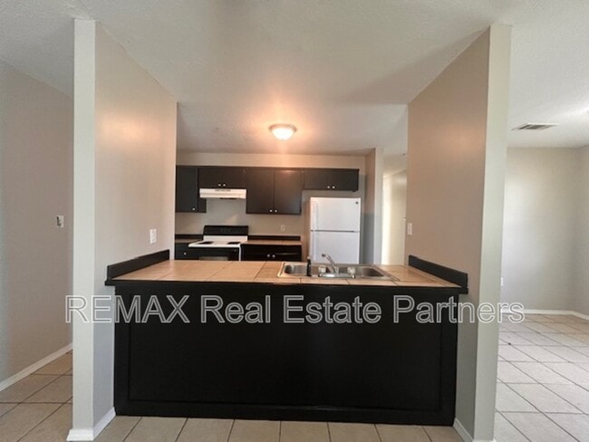 Photo - 28 Bentley Brooke Ln