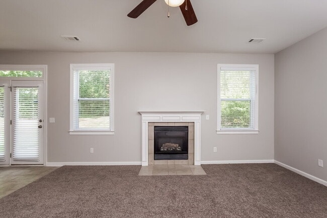 Photo - 2528 Mockingbird Ln