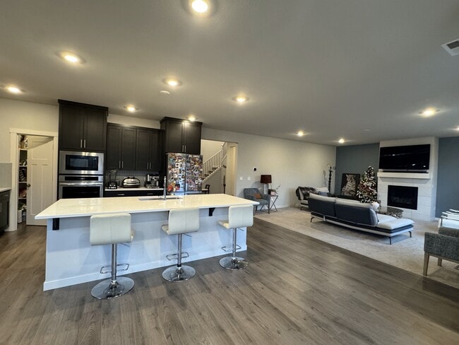 Photo - 12212 SW Champlin Ln