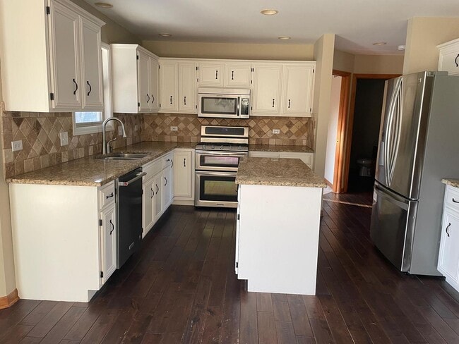 Photo - 13356 Vicarage Dr