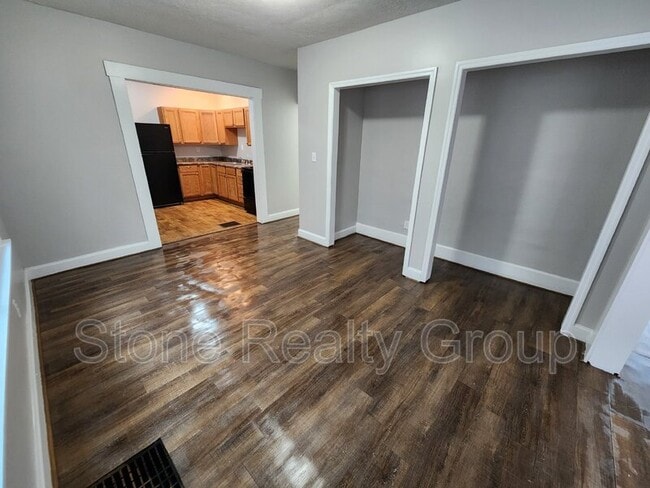 Photo - 821 S 10th St
