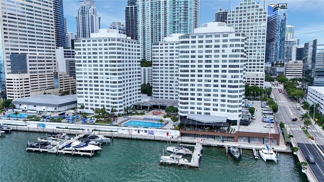 Photo - 801 Brickell Bay Dr Unit 1070