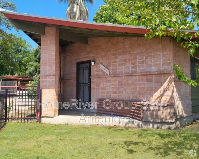 Building Photo - 103 E Skyview Dr Rental