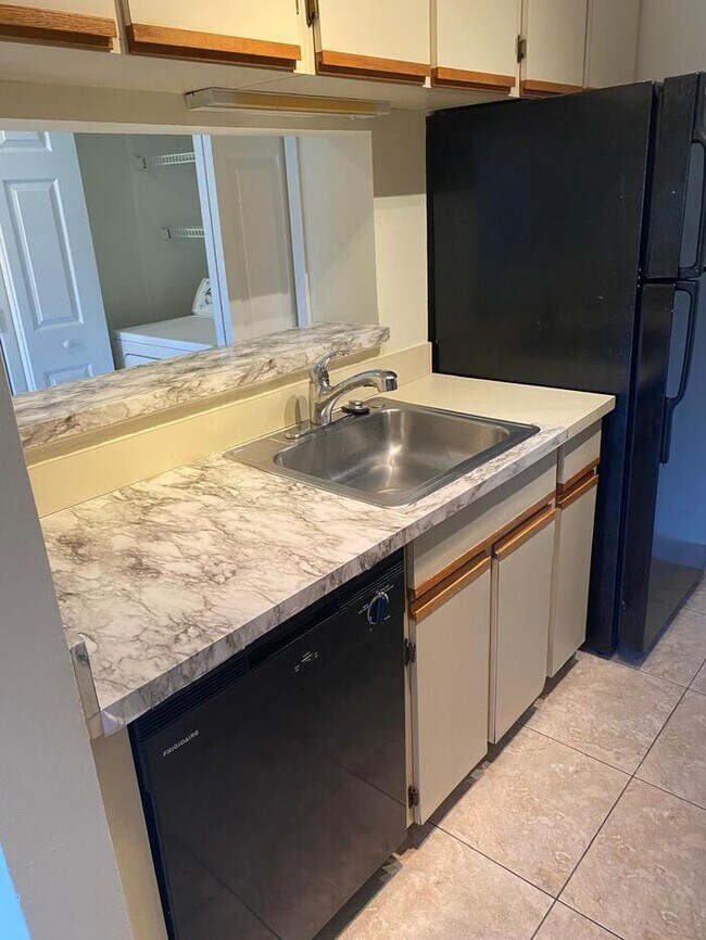 4281 W McNab Rd Unit 21