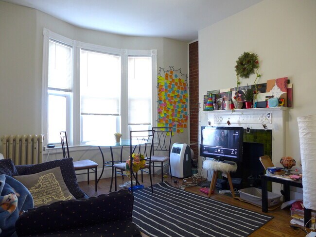 Photo - 11 Linden St Unidad 4