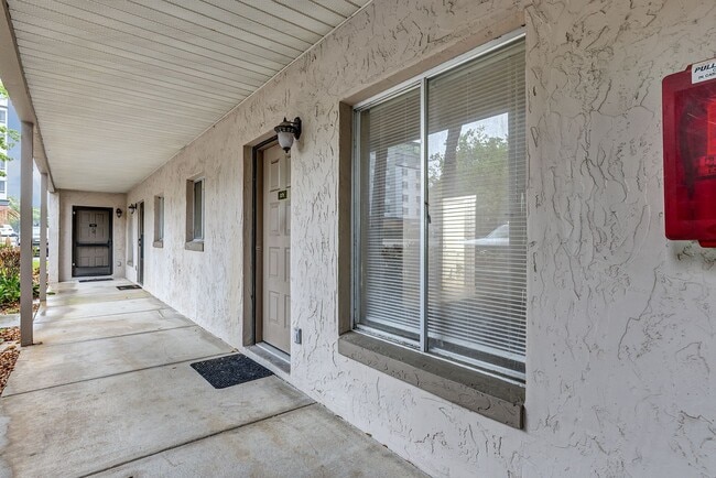 Photo - Charming One-Bedroom, One-Bath Retreat in Winter Haven with Modern Amenities