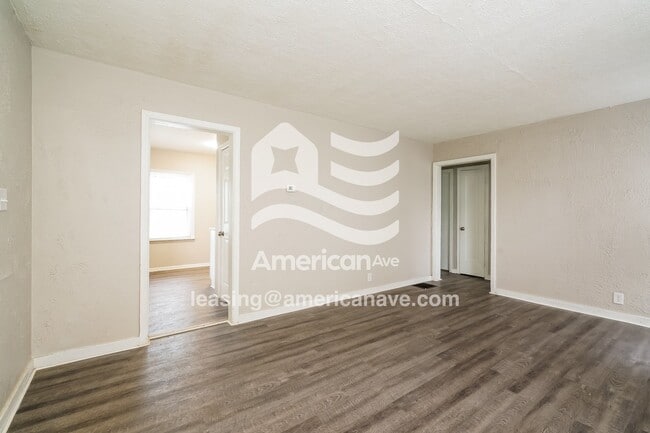Photo - 2910 Frederickson St