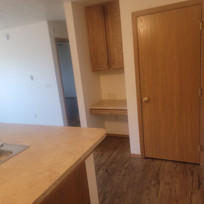 Entry Desk/Closet