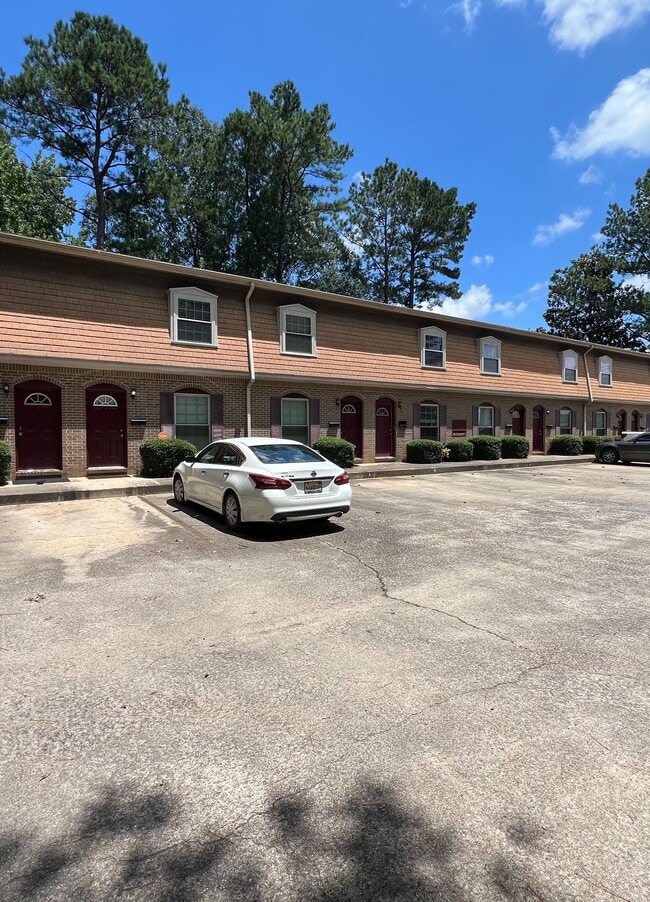 Walston Bridge Apartments - Walston Bridge Apartments Unit 5