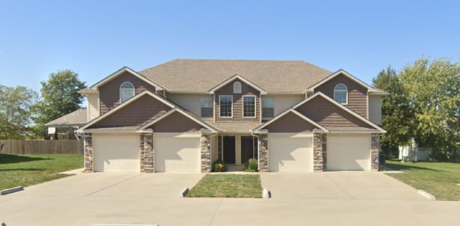 Where comfort meets convenience in a commu... - Where comfort meets convenience in a commu... Townhome