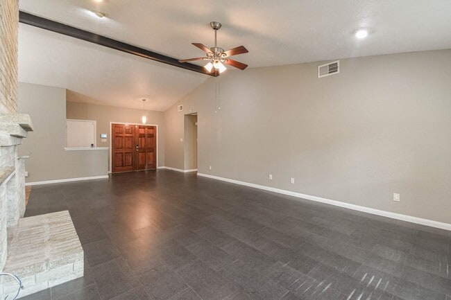 Photo - 8806 Lakeside Forest Dr
