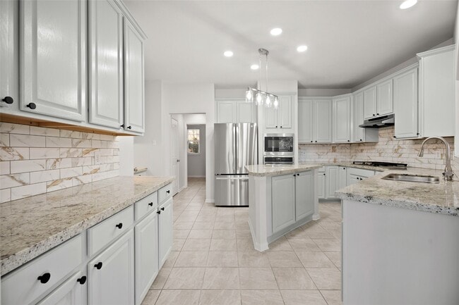 Photo - 308 Meadow Trail Ct