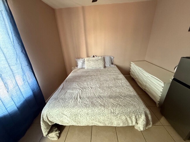 Photo - 4913 W Granada Rd