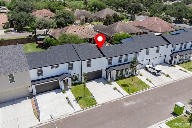 Photo - 24 Stablewood