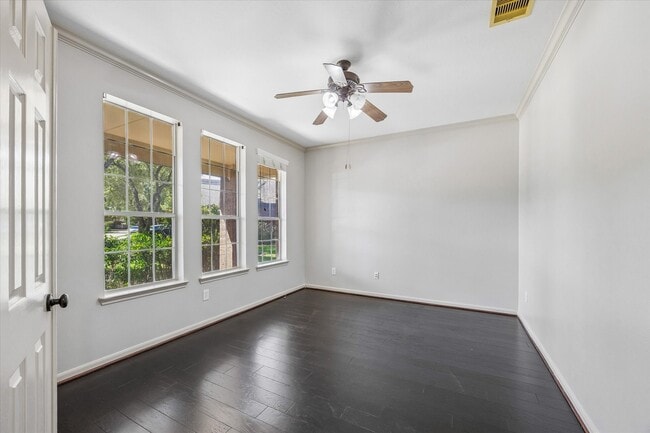 Photo - 6302 Pepper Hollow Ln