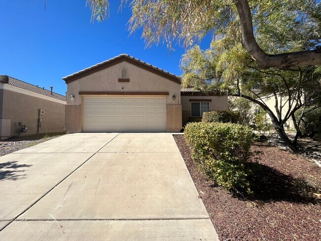 Spacious 3 Bedroom 2 Bathroom Home In Vent... - Spacious 3 Bedroom 2 Bathroom Home In Vent...