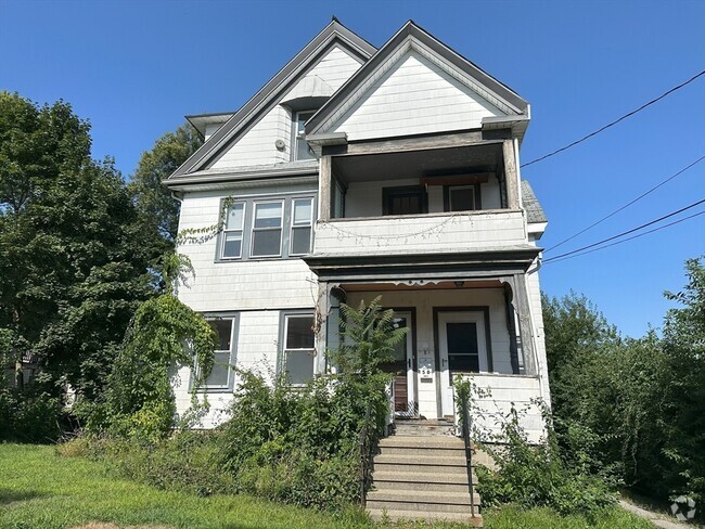 Building Photo - 58 Murdock St Unit #2 Rental