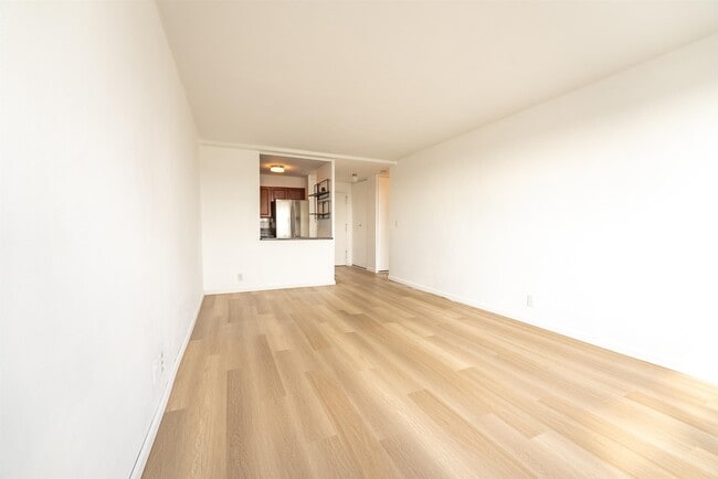 Photo - 7100 JFK Blvd E
