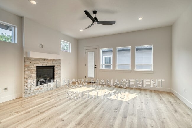 Photo - 1806 S Manitou Ave