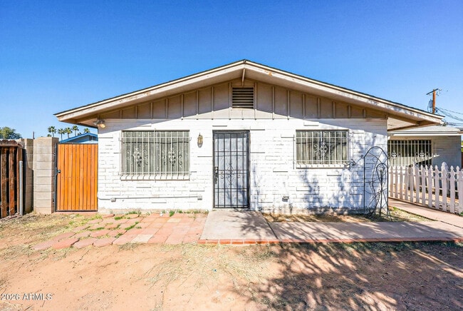 Photo - 2226 W Heatherbrae Dr Unit Apt 1