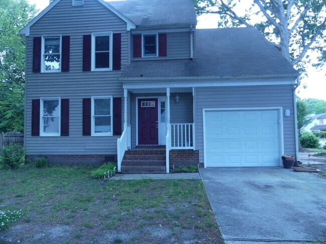 2 Woodman Dr. Hampton - 2 Woodman Dr. Hampton House