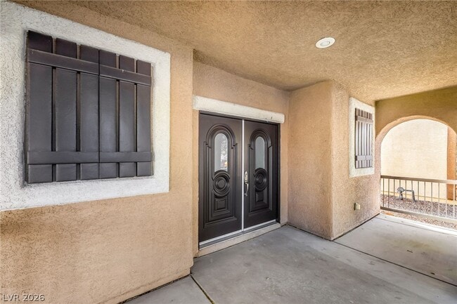 9372 Glendora Valley St