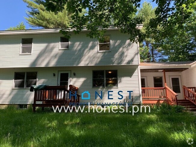 Building Photo - 668 Pond Rd Rental
