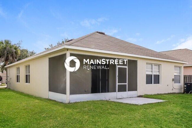 Photo - 3 Bedroom Pet-Friendly Home in MELBOURNE, FL with Main Street Renewal