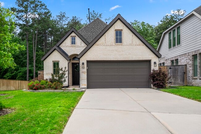 Building Photo - 334 Topper Pines Dr