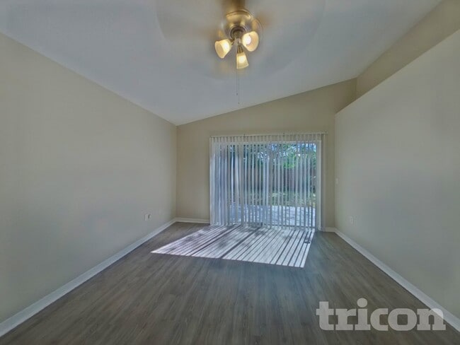 Photo - 22210 Bell Harbor Dr