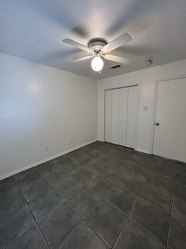 Photo - 3822 Stuart Rd