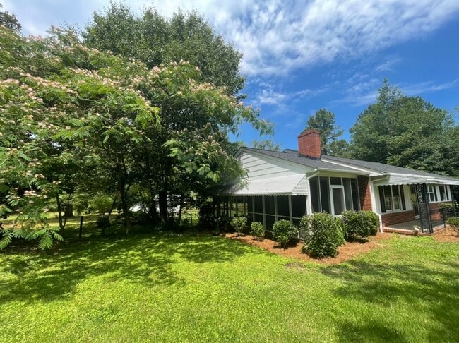 Photo - Adorable Apex Ranch on 2 Acres of Land!